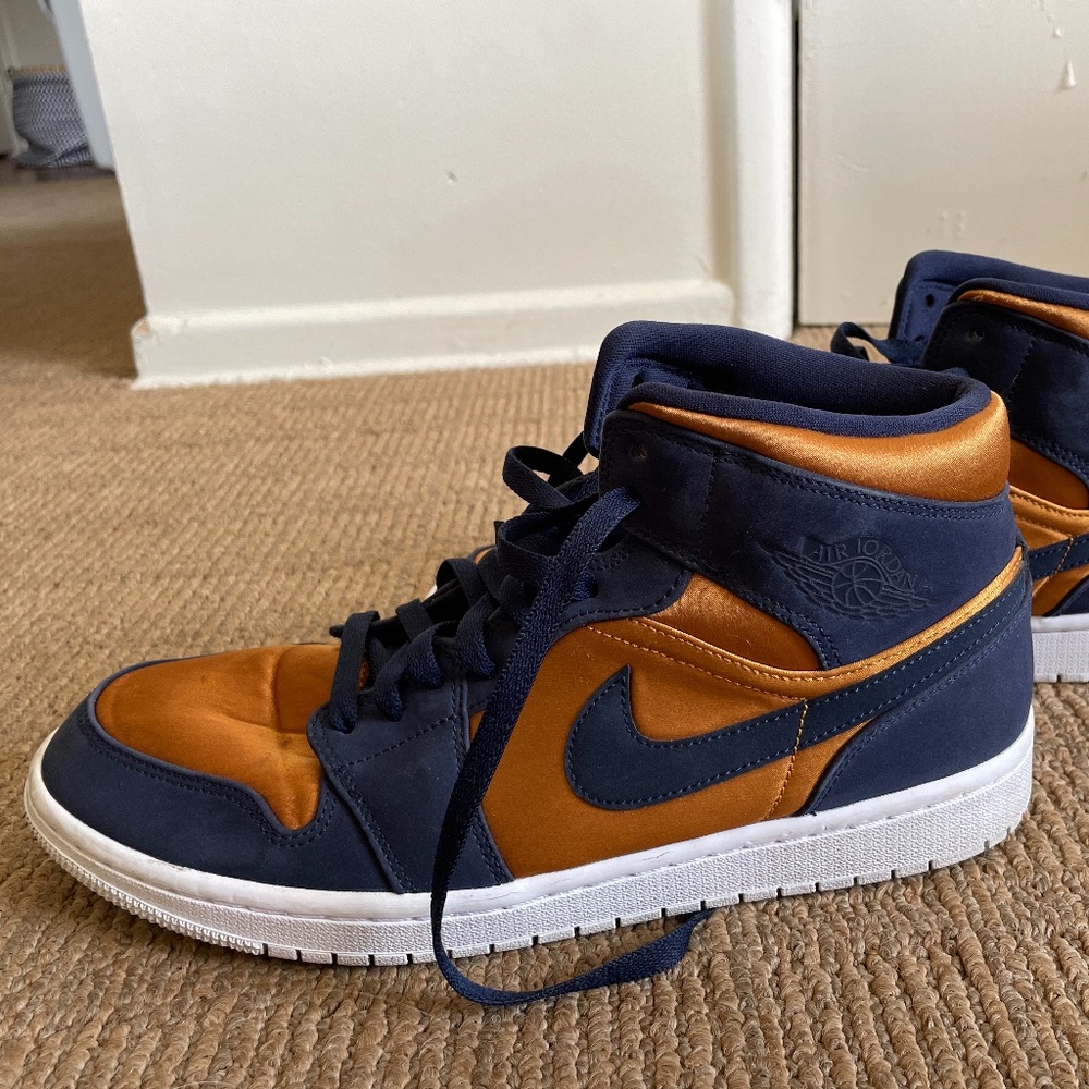 Nike Air Jordans-  US 11